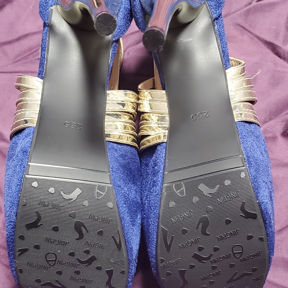 New Navy and gold booties size 10 - Picture 5 of 5